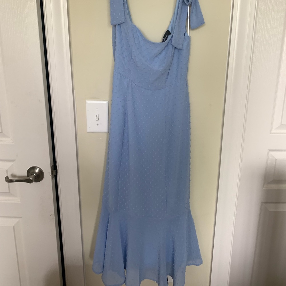 Lulus dress